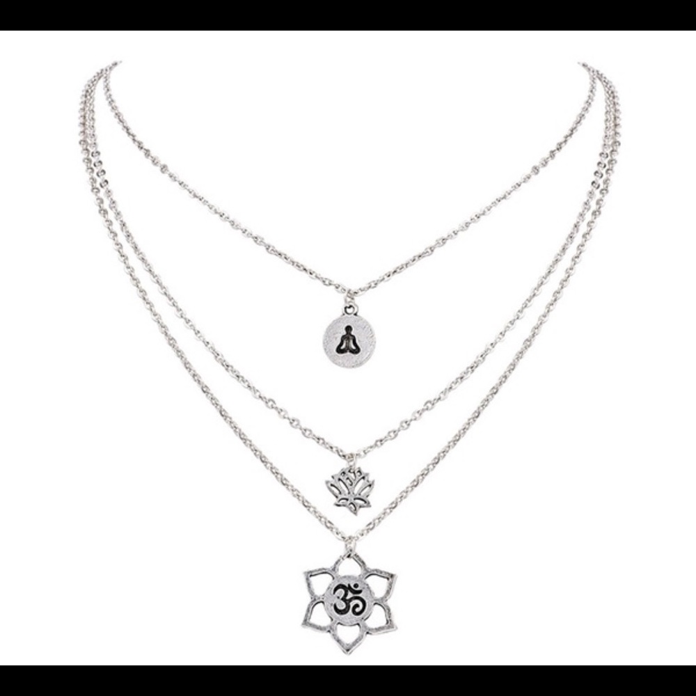 3 layer lotus flower necklace - Picture 4 of 7